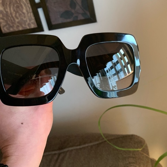 Authentic GUCCI 54mm Glitter Acetate logo oversized sunglasses - Picture 10 of 16